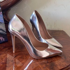 Aldo silver heels
